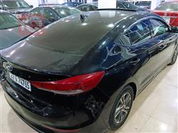 هیوندای ئەلەنترا